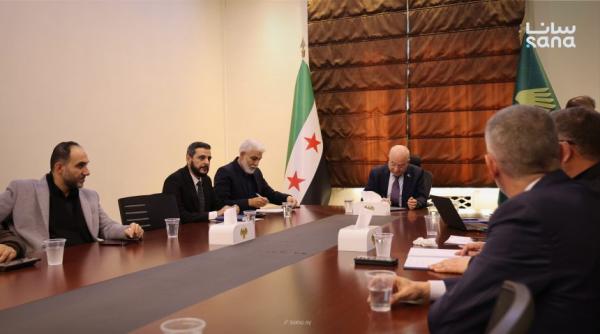 الدولار الرسمي بـ 56ر323 ليرة للمصارف و61ر323 لمؤسسات الصرافة