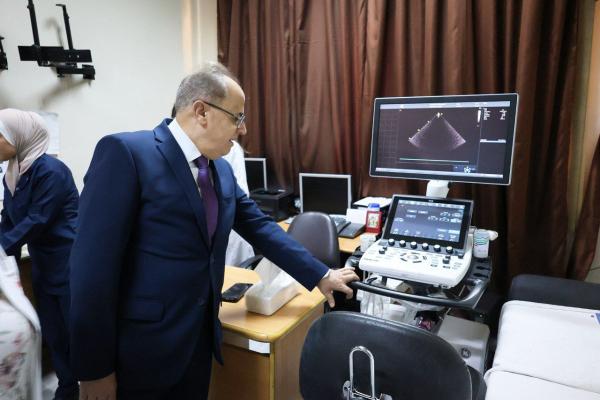  وزير التعليم العالي: كلية للذكاء الاصطناعي والطاقة المتجددة