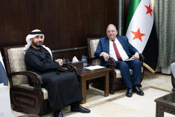 وزير. المالية يبحث مع السفير الإماراتي تعزيز التعاون الاقتصادي والمالي بين البلدين