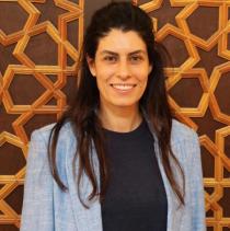 سيدة  أعمال في مجلس إدارة اتحاد غرف التجارة السورية